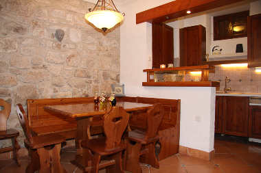 Ferienhaus in Sutivan (Splitsko-Dalmatinska) oder Ferienwohnung oder Ferienhaus