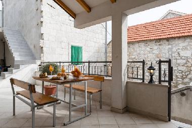 Ferienhaus in Zagvozd (Splitsko-Dalmatinska) oder Ferienwohnung oder Ferienhaus