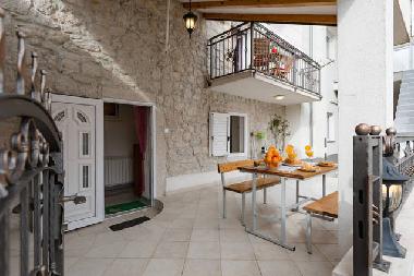 Ferienhaus in Zagvozd (Splitsko-Dalmatinska) oder Ferienwohnung oder Ferienhaus