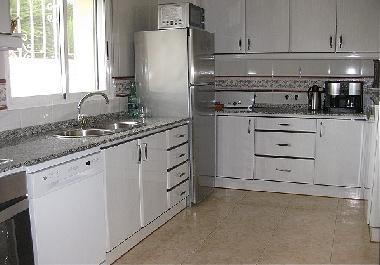 Bestens ausgestattete K�che