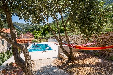 Villa in Pitve (Splitsko-Dalmatinska) oder Ferienwohnung oder Ferienhaus