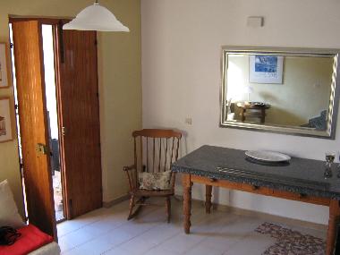 Eingangs- und Wohnbereich