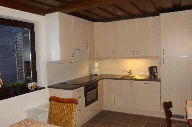 Die Kuchen auf das Erdgeschoss mit Geschirrsp�ler, Gro�e Kochplatte und Kaffeemachine.