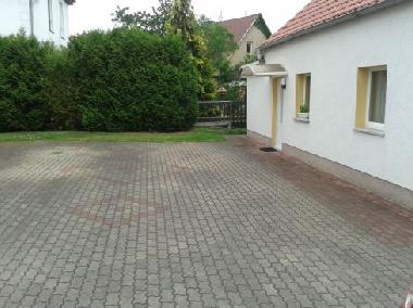 Parkplatz vor dem Haus