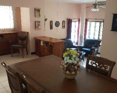 Villa in Ban Phe / Rayong (Rayong) oder Ferienwohnung oder Ferienhaus