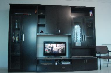 mehrere led-sat-tvs,cd,dvd,wifi internet uvm