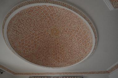 luxus-ornamente und tolle dekoration erwarten sie in ihrem luxus-appartement