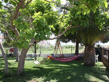 Groer Garten mit Spielplatz