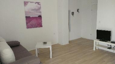 Wohnzimmer mit Liegecouch