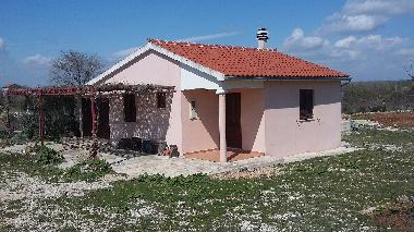 Ferienhaus in �ibenik (Sibensko-Kninska) oder Ferienwohnung oder Ferienhaus