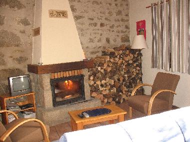 Ferienhaus in ST GERVAIS SOUS MEYMONT (Puy-de-D�me) oder Ferienwohnung oder Ferienhaus