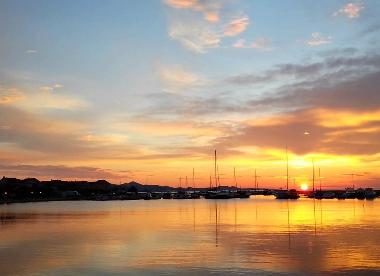 Abenddmmerung im Bucht Jaz.