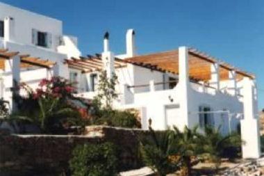 Villa in Paros (Kyklades) oder Ferienwohnung oder Ferienhaus