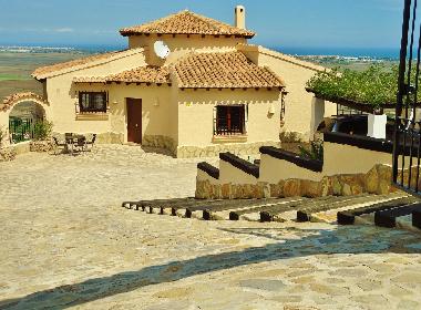 Ferienhaus in Monte Pego ( Denia ) (Alicante / Alacant) oder Ferienwohnung oder Ferienhaus