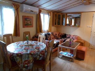 Wohnwagen in agde (H�rault) oder Ferienwohnung oder Ferienhaus