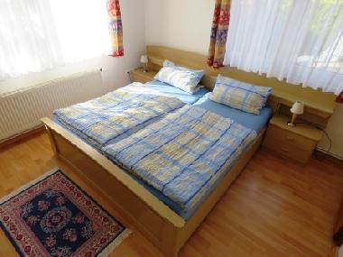 Schlafzimmer II bis 2 Personen