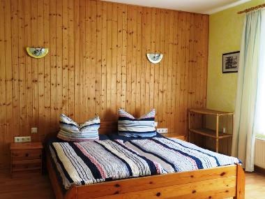 Schlafzimmer I bis 3 Personen