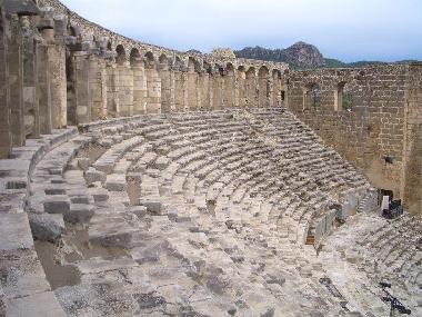 Sehensw�rdigkeiten (Aspendos, Perge ...) in wenigen km zu erreichen