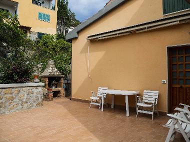 Villa in Isola Del Giglio (Grosseto) oder Ferienwohnung oder Ferienhaus