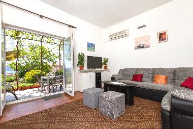 Villa in Kastel Sucurac (Splitsko-Dalmatinska) oder Ferienwohnung oder Ferienhaus