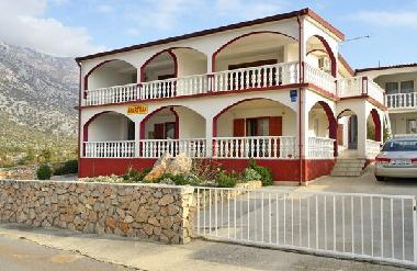 Ferienhaus mit insgesamt 4 Ferienwohnungen