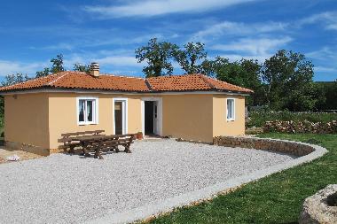 Ferienhaus in Malinska (Primorsko-Goranska) oder Ferienwohnung oder Ferienhaus