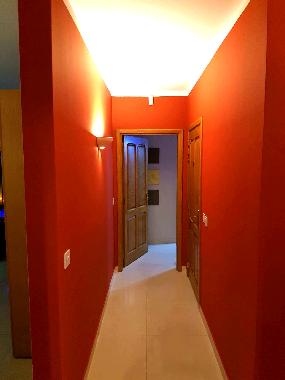 Gang in den hinteren Teil der Wohnung