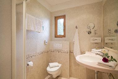 neu gestaltete Badezimmer