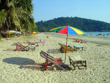 Hat Mae Rumphueng Beach
