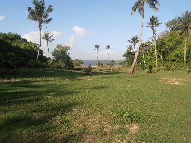 way to the beach