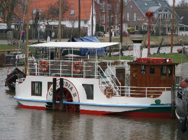 Boot in Carolinensiel (Nordsee-Festland / Ostfriesland) oder Ferienwohnung oder Ferienhaus