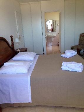 Villa in PIETROSELLA (Corse-du-Sud) oder Ferienwohnung oder Ferienhaus