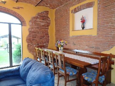 Ferienhaus in Orentano (Lucca) oder Ferienwohnung oder Ferienhaus