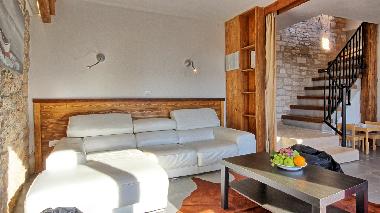 Ferienhaus in Dolenji Krnicari (Istarska) oder Ferienwohnung oder Ferienhaus
