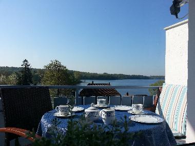 Traumhafter Seeblick vom Balkon