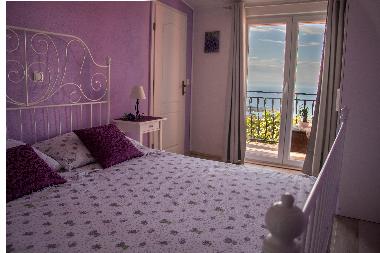 Ferienhaus in Makarska/ Puharici (Splitsko-Dalmatinska) oder Ferienwohnung oder Ferienhaus