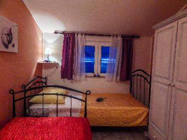 Ferienhaus in Makarska/ Puharici (Splitsko-Dalmatinska) oder Ferienwohnung oder Ferienhaus