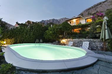 Ferienhaus in Makarska/ Puharici (Splitsko-Dalmatinska) oder Ferienwohnung oder Ferienhaus