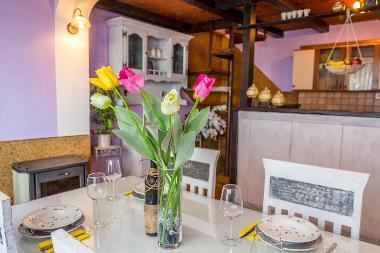 Ferienhaus in Makarska/ Puharici (Splitsko-Dalmatinska) oder Ferienwohnung oder Ferienhaus