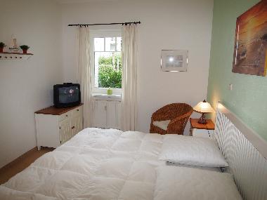 Schlafzimmer mit TV-Gert