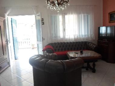 Wohnzimmer-Ausgang zur Terrasse/Meerbl-TV SAT