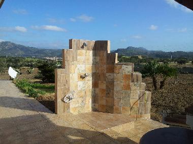 Neu: unsere Aussendusche! 