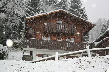 Chalet in Thollon-les-M�mises (Haute-Savoie) oder Ferienwohnung oder Ferienhaus