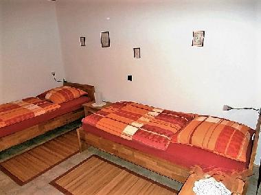 Ferienwohnung in Vhl-Kirchlotheim (Waldecker Land) oder Ferienwohnung oder Ferienhaus