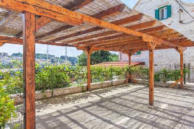 Villa in Sumartin (Splitsko-Dalmatinska) oder Ferienwohnung oder Ferienhaus