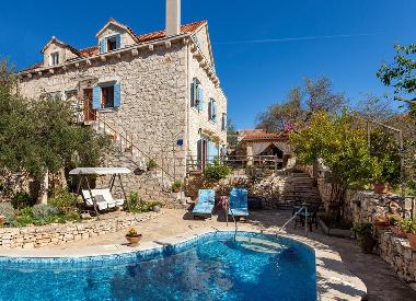 Villa in Milna (Splitsko-Dalmatinska) oder Ferienwohnung oder Ferienhaus