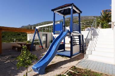 Villa in Podstrana (Splitsko-Dalmatinska) oder Ferienwohnung oder Ferienhaus