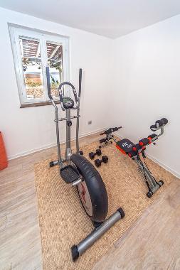 Villa in Baka Voda (Splitsko-Dalmatinska) oder Ferienwohnung oder Ferienhaus