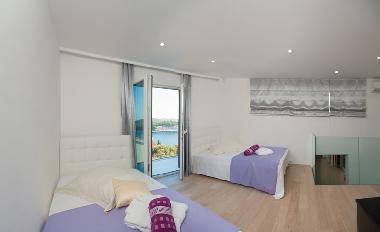 Villa in Rogoznica (Sibensko-Kninska) oder Ferienwohnung oder Ferienhaus