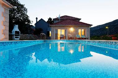 Villa in �upa (Splitsko-Dalmatinska) oder Ferienwohnung oder Ferienhaus